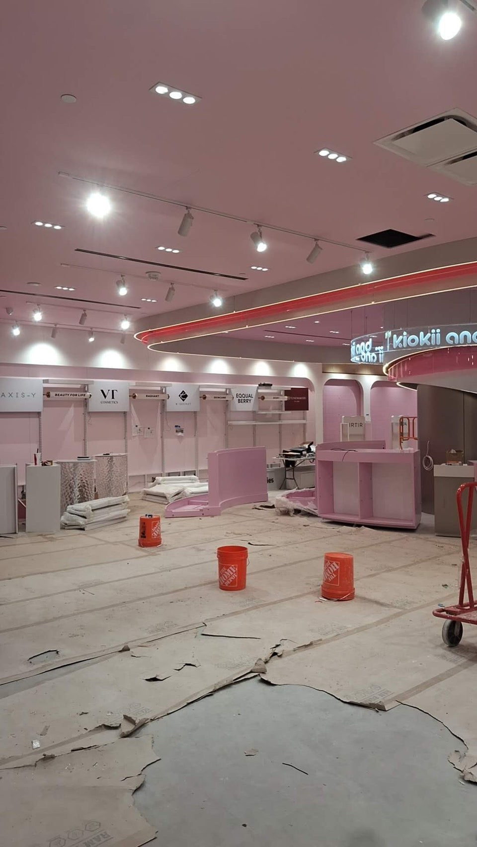 Beauty Store | Interior Design